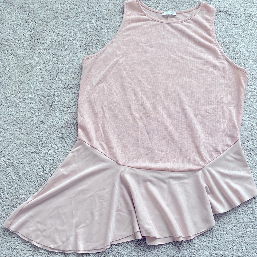 Asymmetric tank top